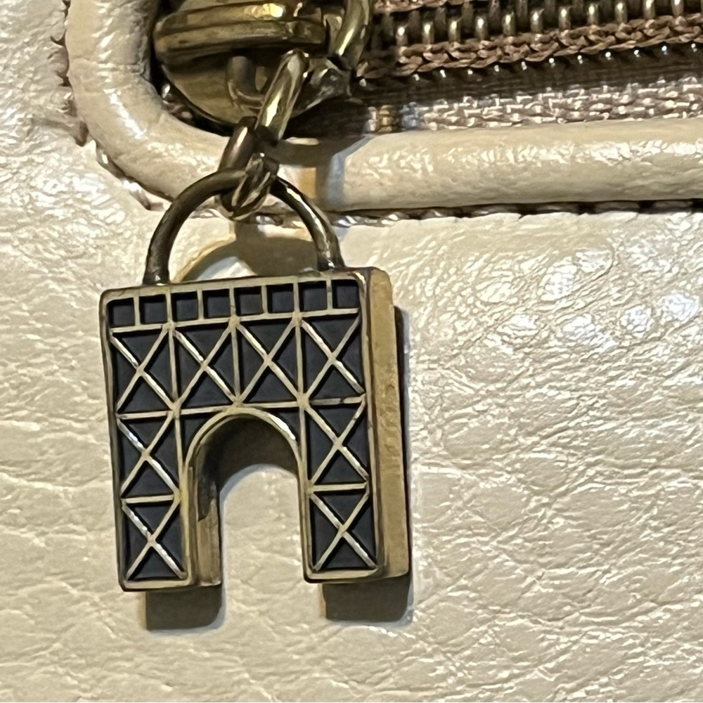 Relic leather pebbled tan crossbody - Picture 4 of 16